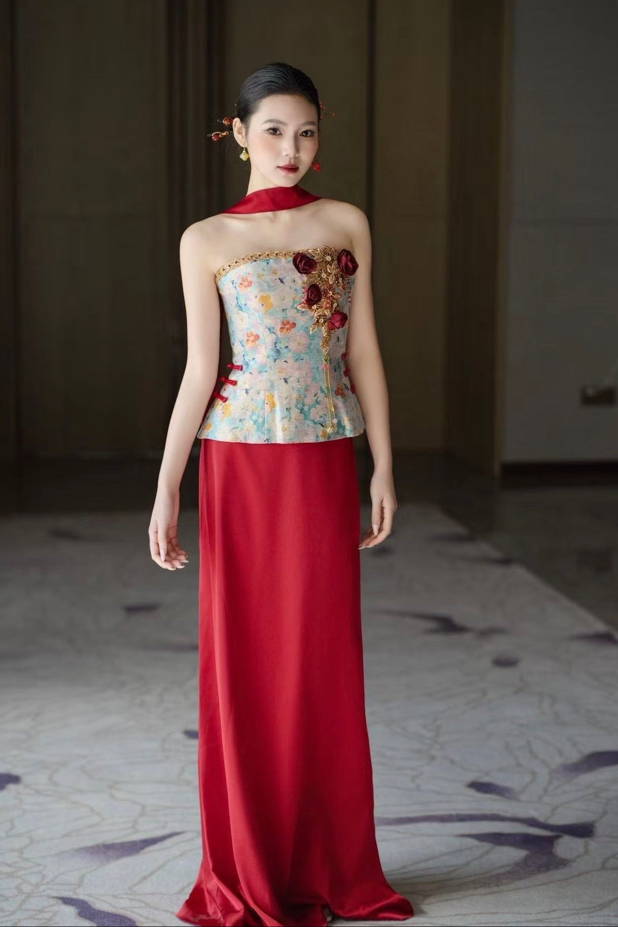 OR8017 Ember Peony Set Red