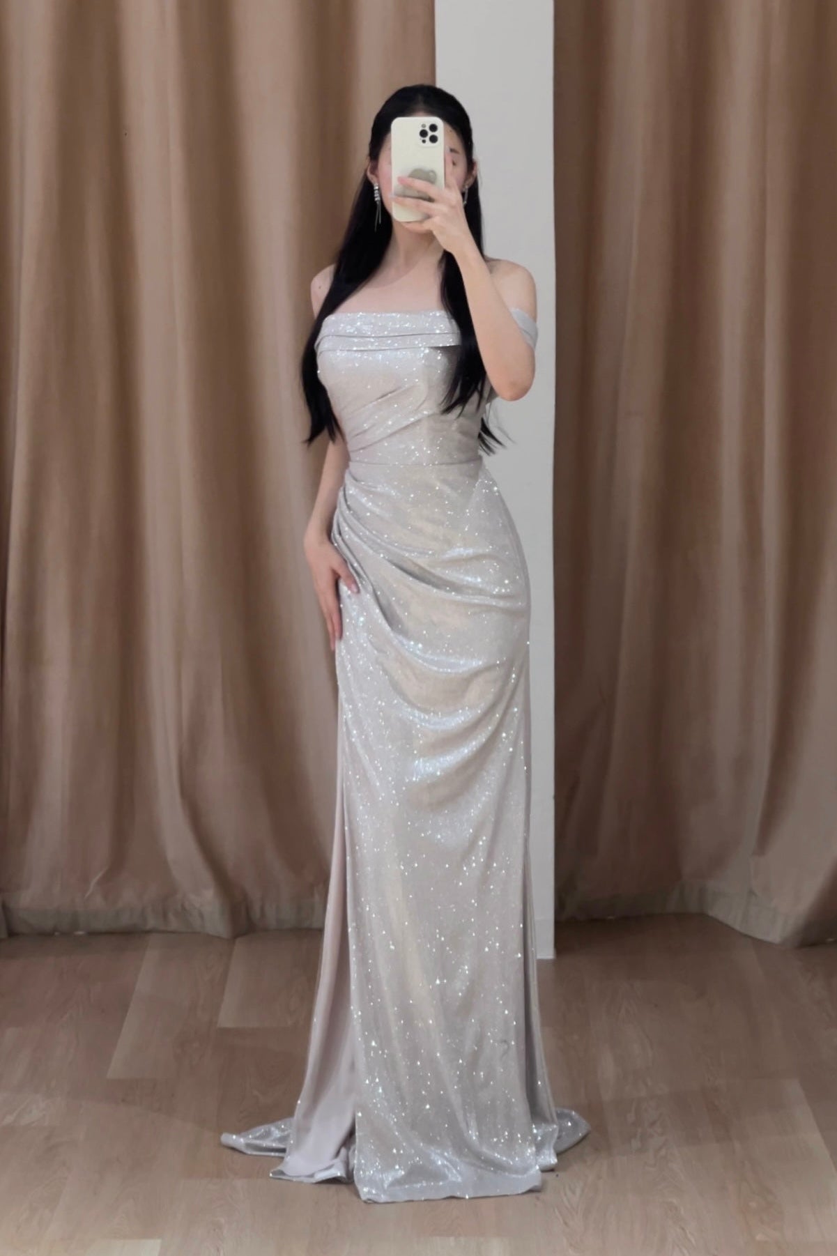 Jadore Vancleef Off Shoulder Silver