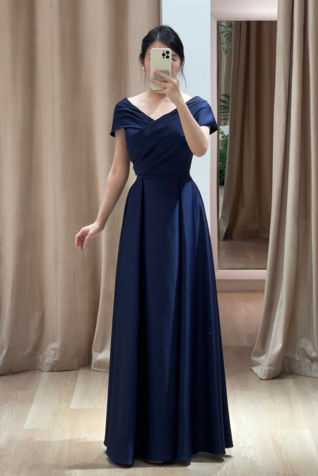 Eva Scarf Shoulder Navy