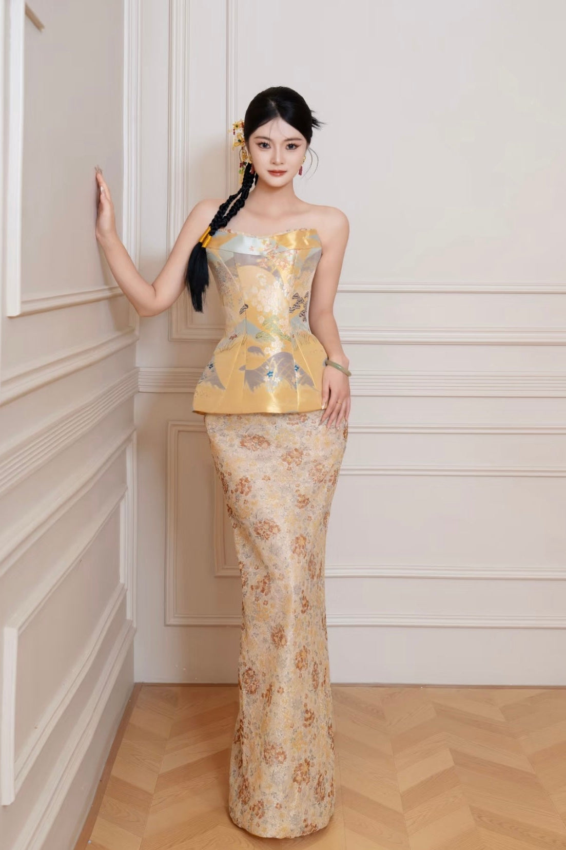 OR8021 Solenne Set Gold/Champagne