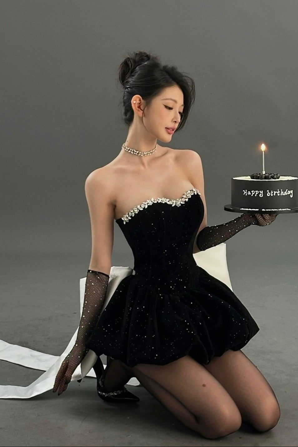 LC Look 1 Diamond Bow Black