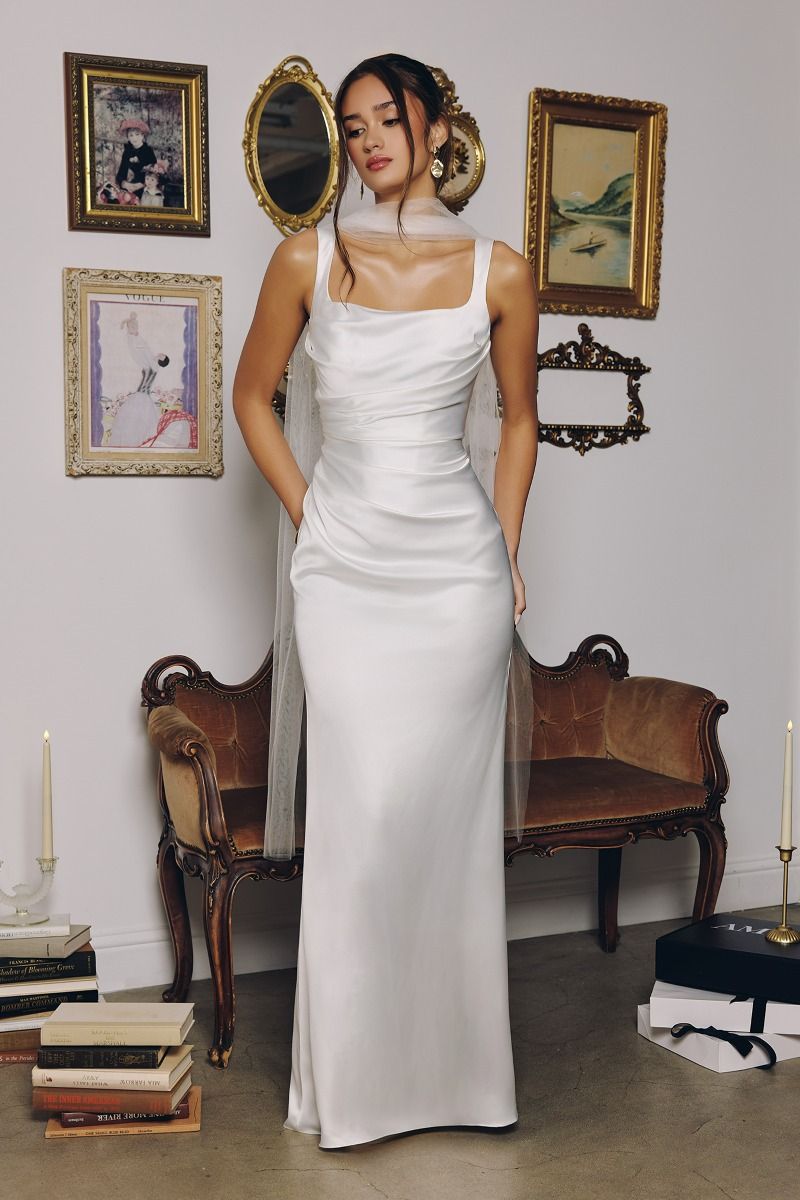 Valencia Dress White (Uk2-10)